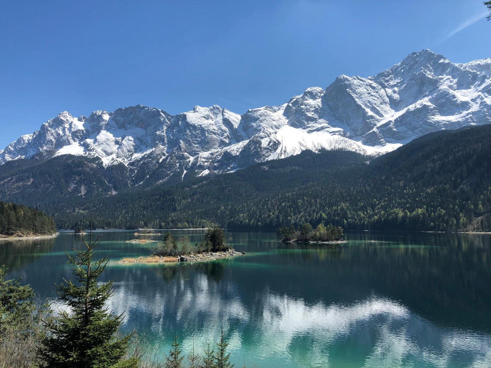 Bayern Resort Hotel - Adults Only - Mit Zugspitzblick - Eibsee-Naehe - Wellnessbereich - Naturpool Im Sommer Грайнау Экстерьер фото